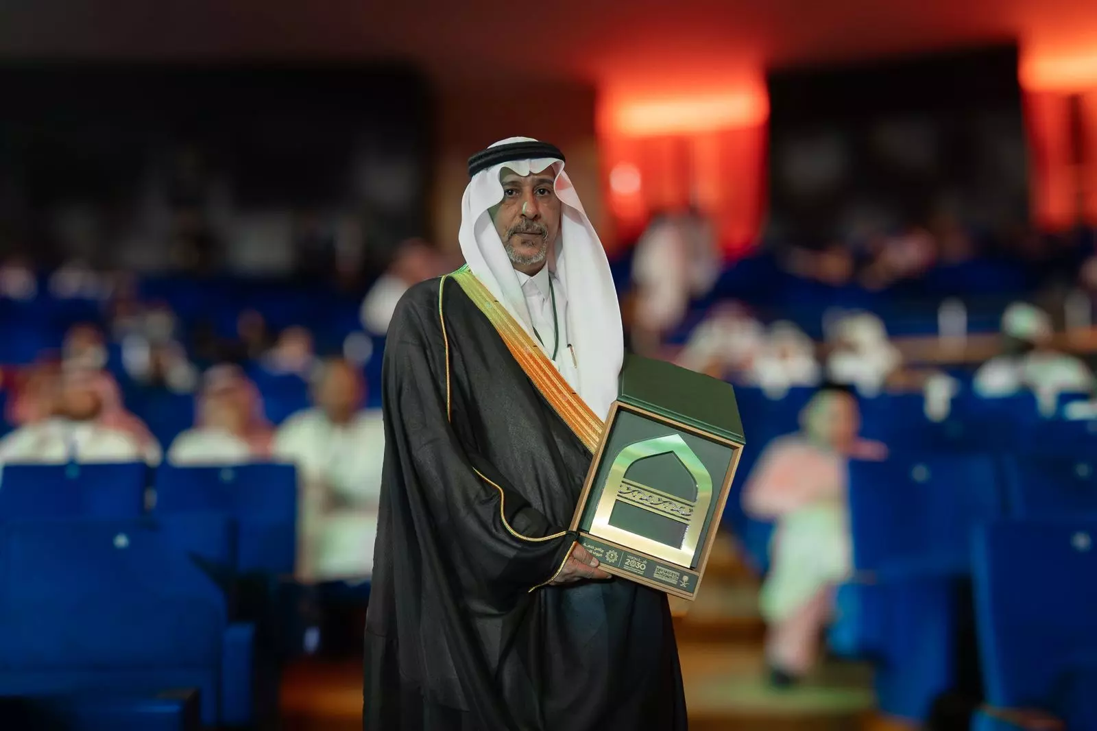 RjjvZmFtbEnYz1vFqVypT