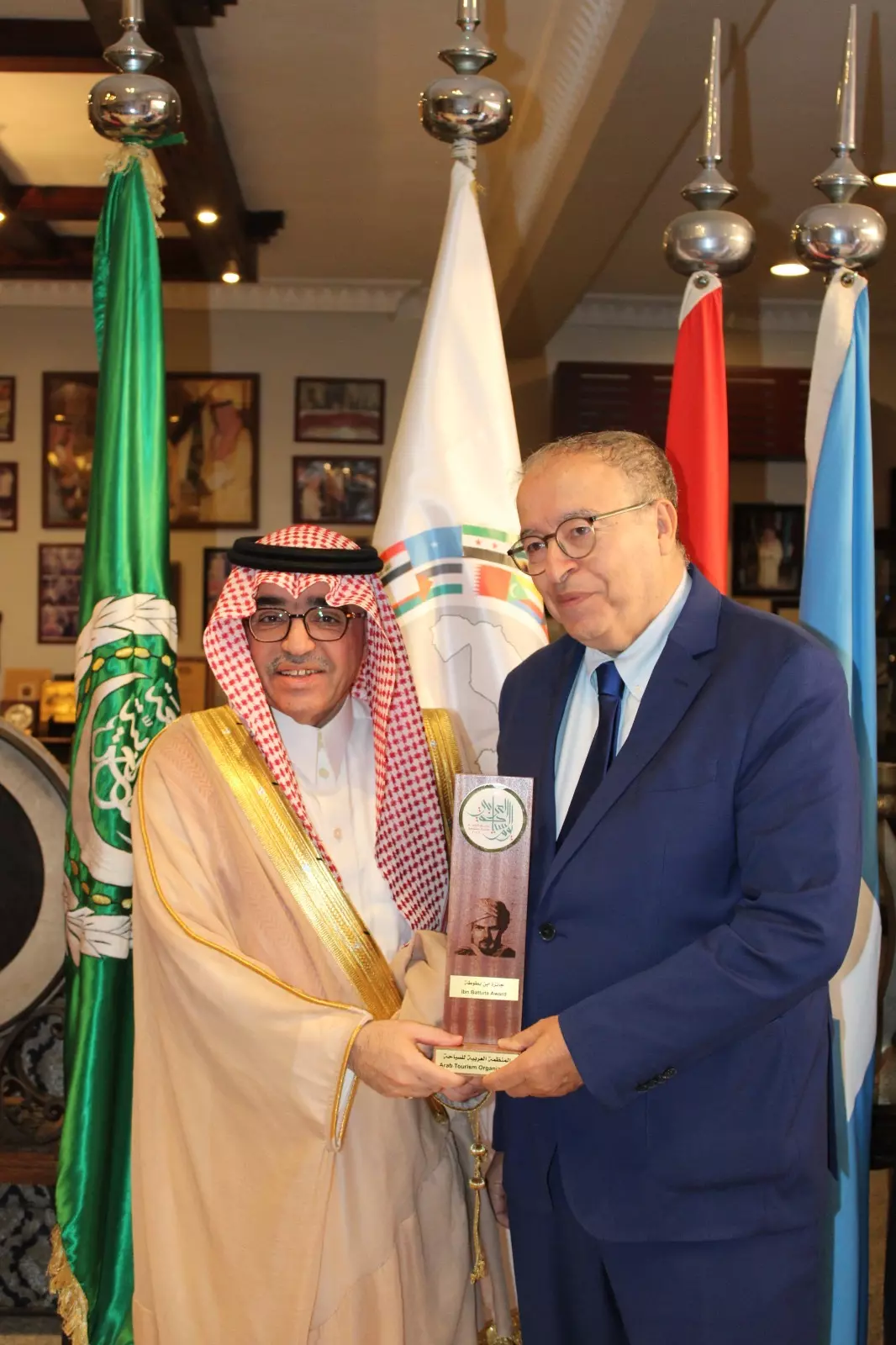 Fc2dd3c0 83fc 49c4 9acc c33ea3e568b1